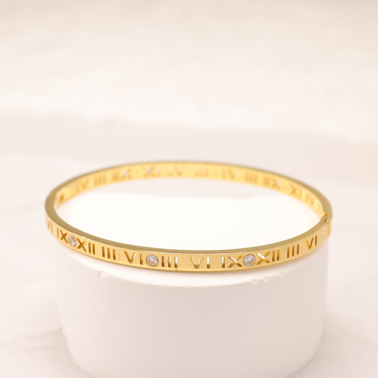 ROMAN CRYSTAL BANGLE