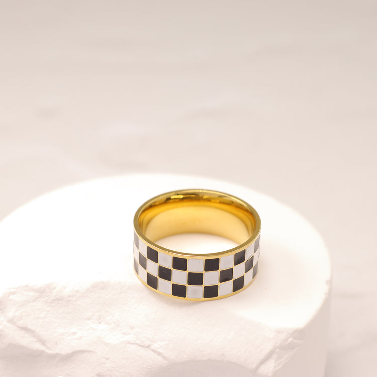 CHESS RING