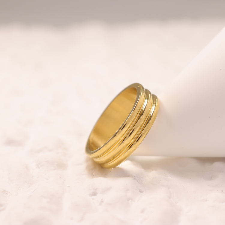 THREEFOLD RING