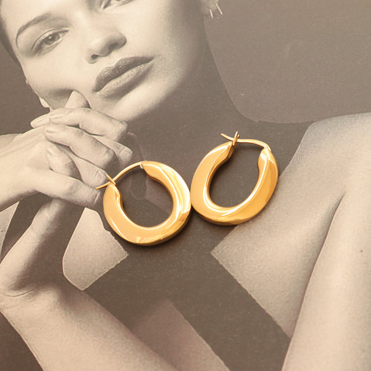 HEATHER HOOP EARRINGS