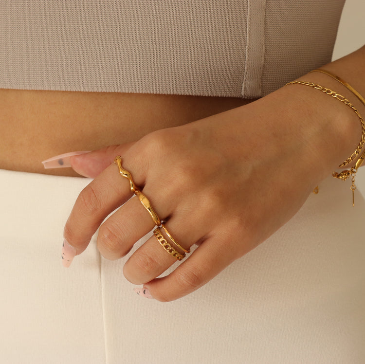 TEAM SCULPTURE RING