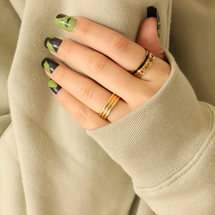 ROMAN STACKING RING