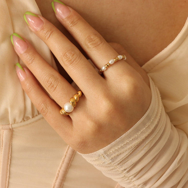 PEARL & BALL RING