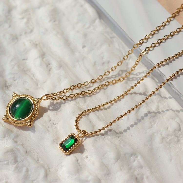 EMERALD GALAXY NECKLACE