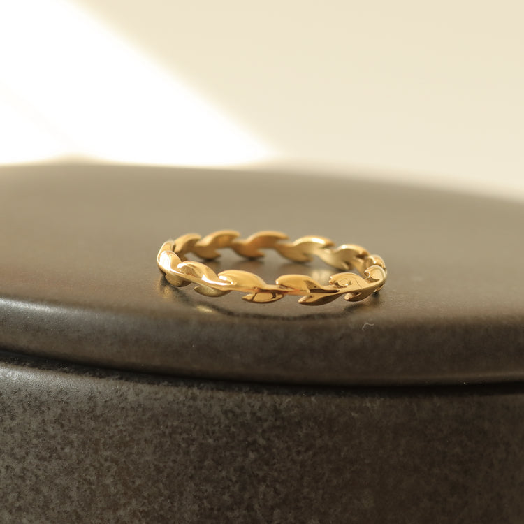 OLIVE RING-VENUS LOVES JEWELLERY