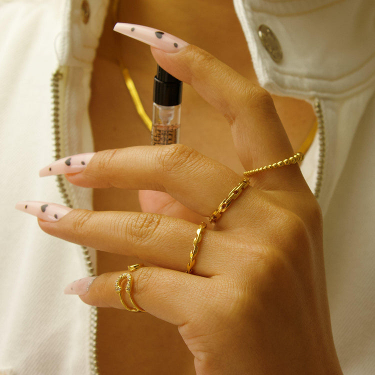 OLIVE RING-VENUS LOVES JEWELLERY