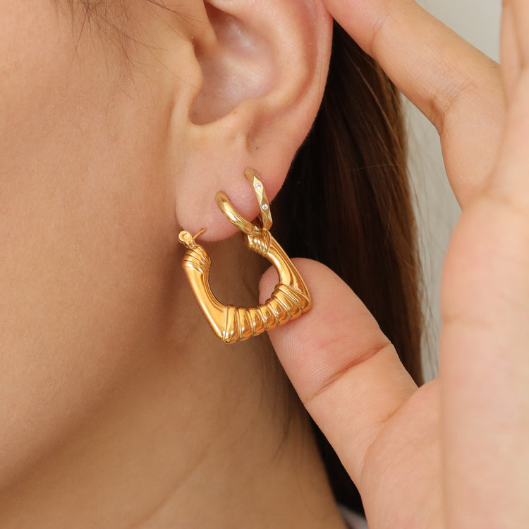 ALISON GOLD EARRINGS