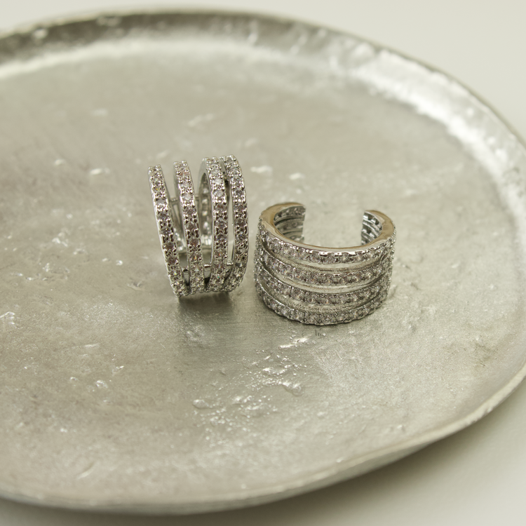 ILLUSION EAR CUFF