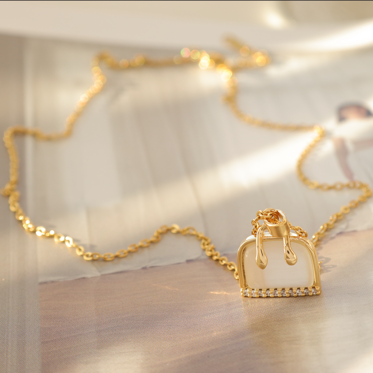 HANDBAG GOLD NECKLACE