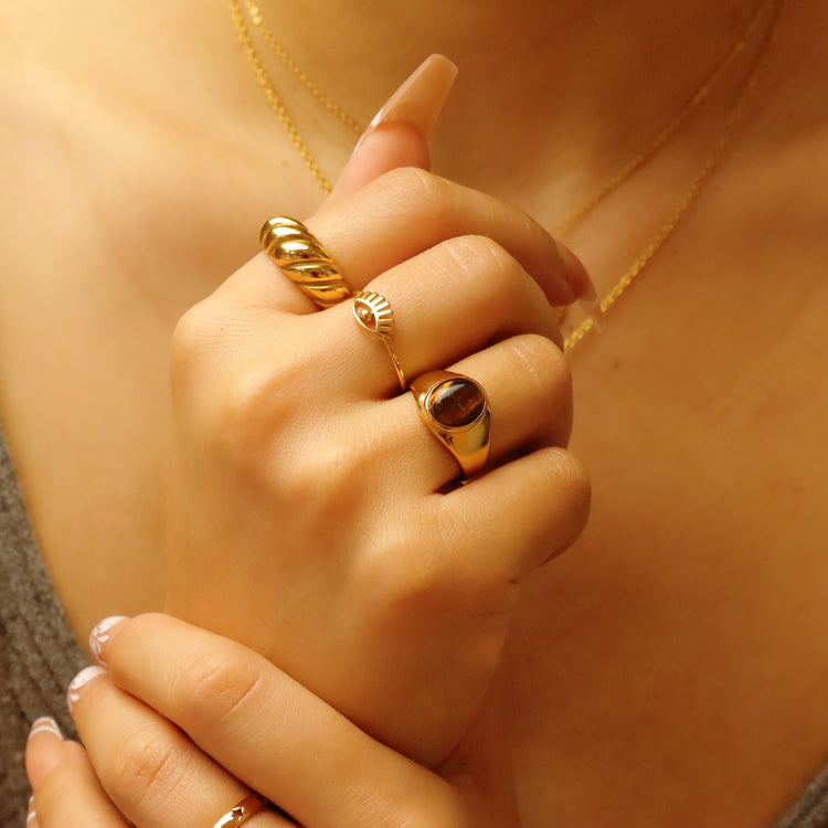 WATCHFUL RING