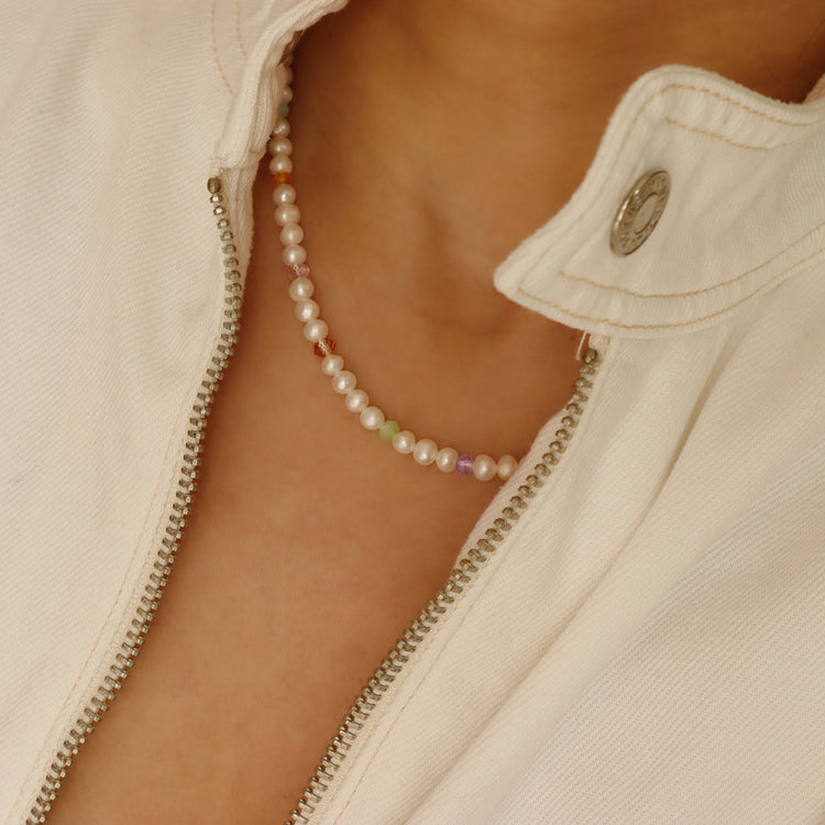 FRESH WATER PEARL NECKLACE