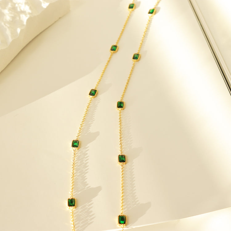 EMERALD TENNIS NECKLACE