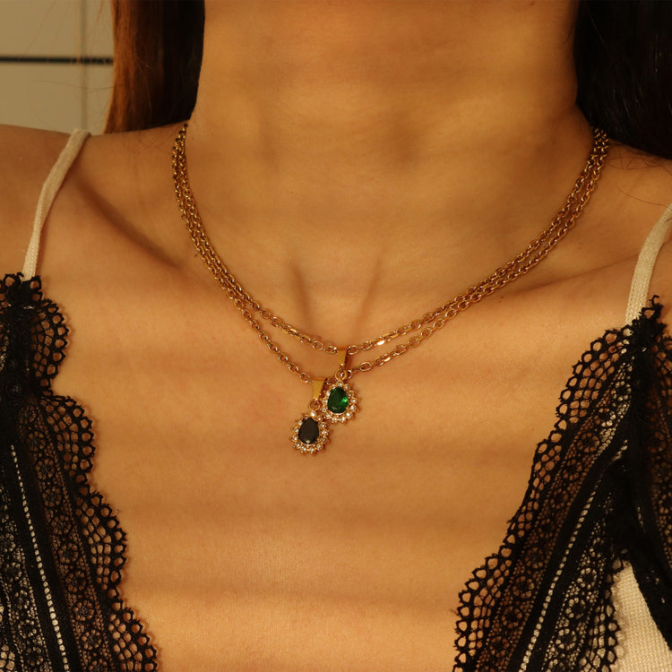 GREEN VICTORIA NECKLACE