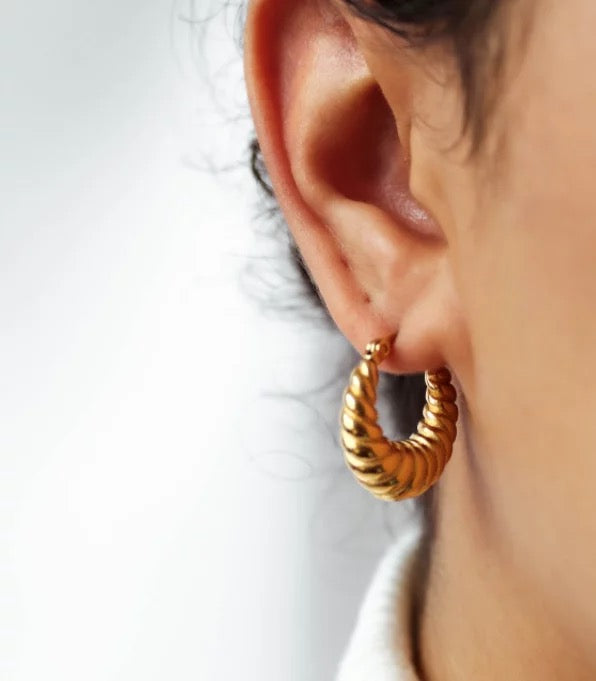 CROISSANT EARRINGS