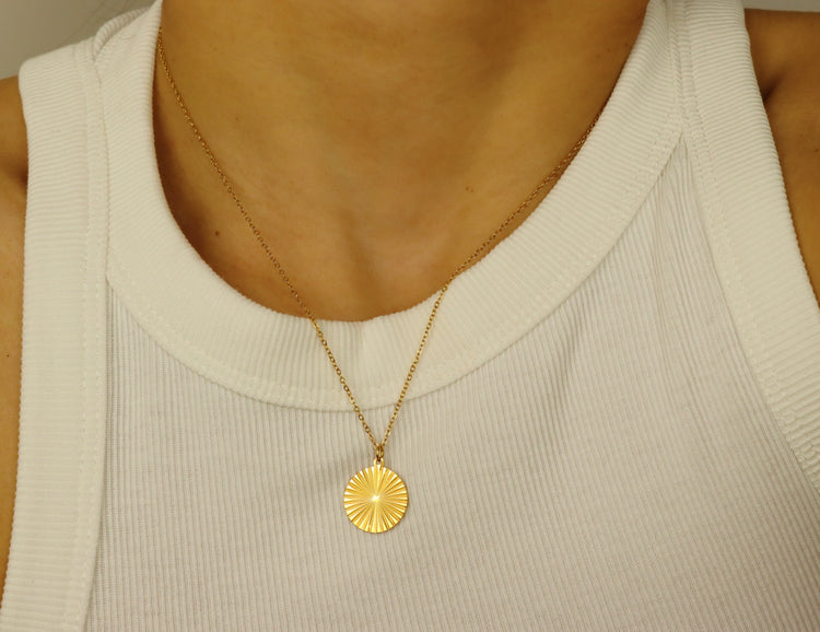 CENTRAL NECKLACE