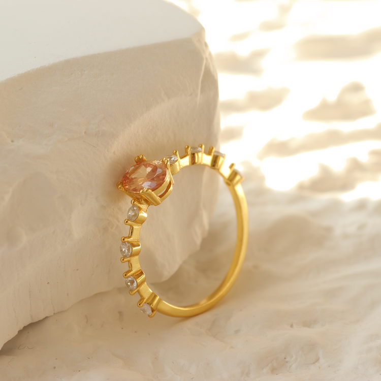 LIZZIE RING