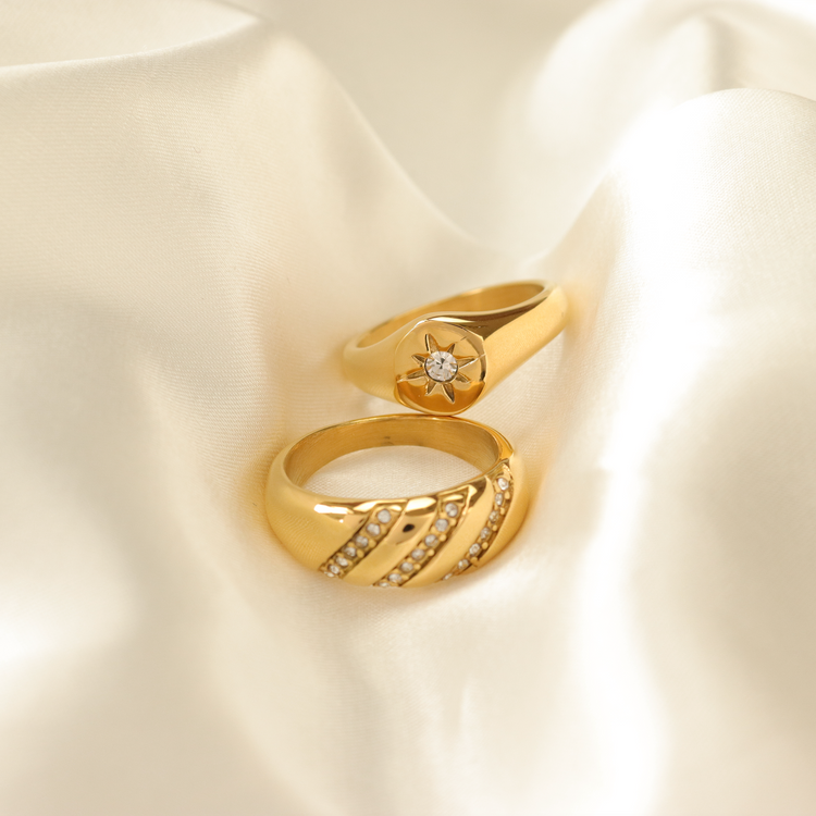 SHINING STAR GOLD RING
