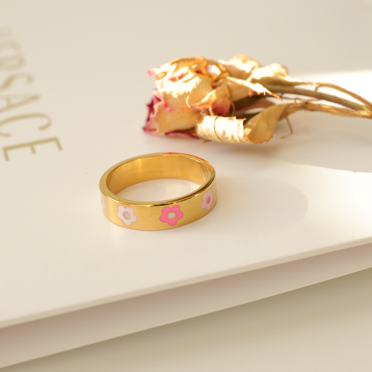 BLOSSOM GOLD RING