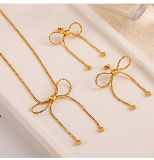 BOW BUTTERFLY GOLD NECKLACE