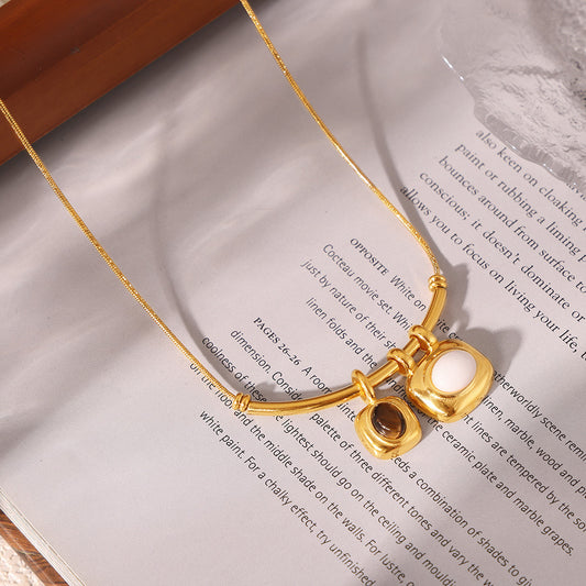 VINTAGE PENDANTS NECKLACE