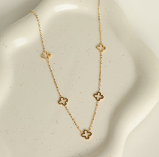 CLOVER GOLD  NECKLACE