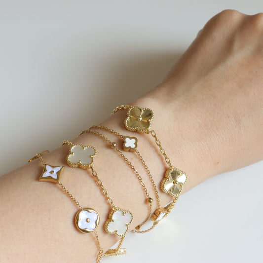 FLOWER BRACELET