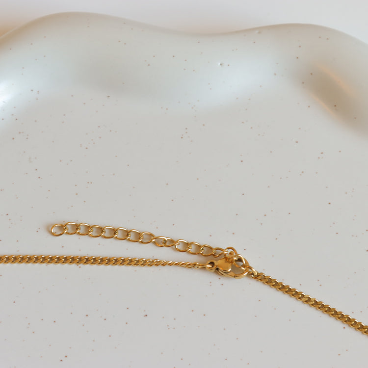 CROSS STAR NECKLACE