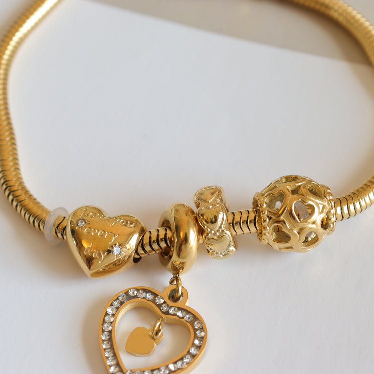 MULTI BEADS BRACELET