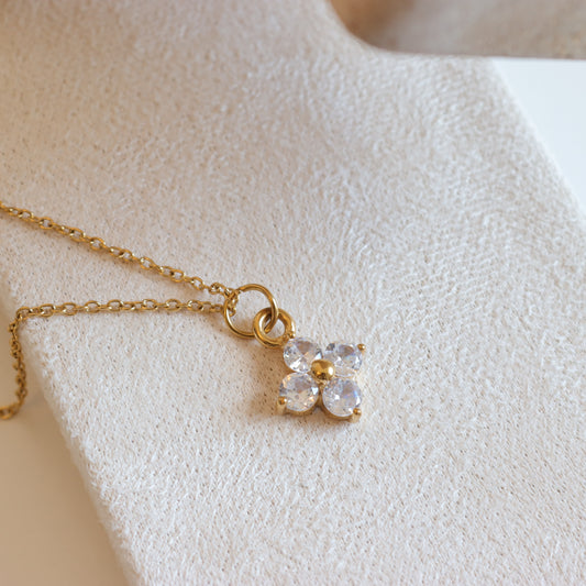 FLOWER GOLD NECKLACE