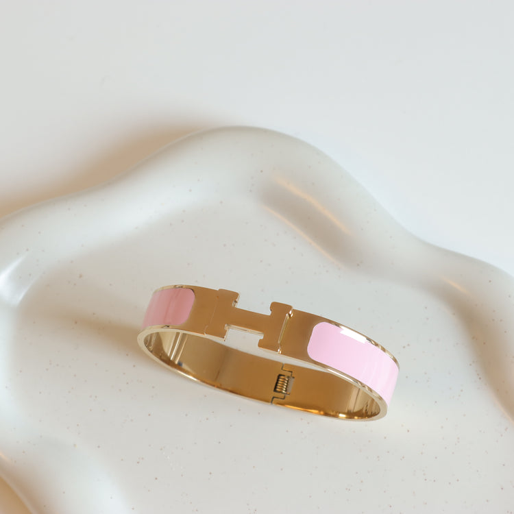 PINK BANGLE