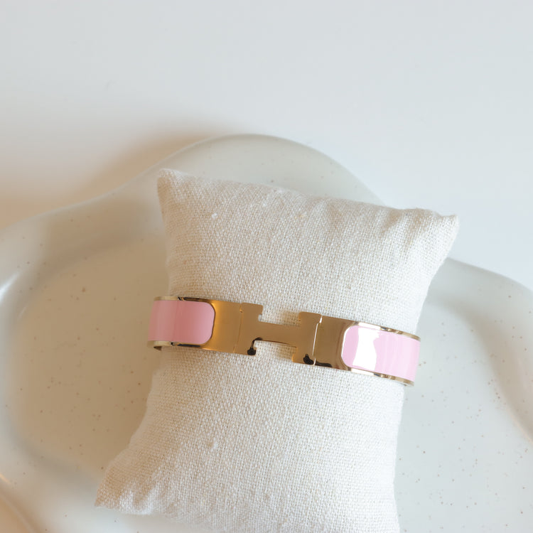 PINK BANGLE