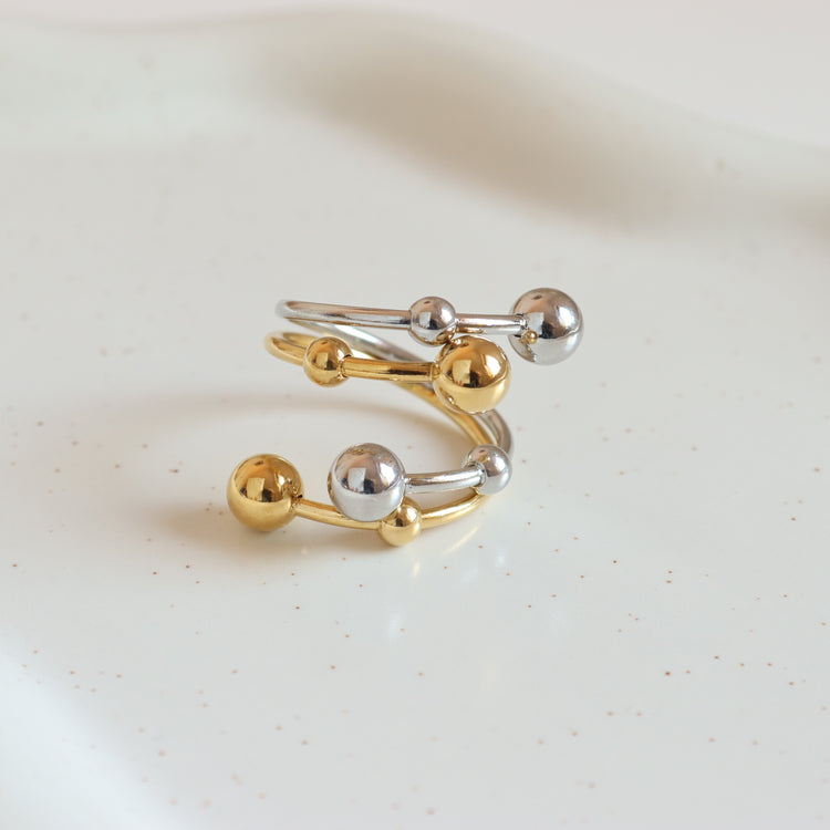 STAINLESS GOLD BALL RING