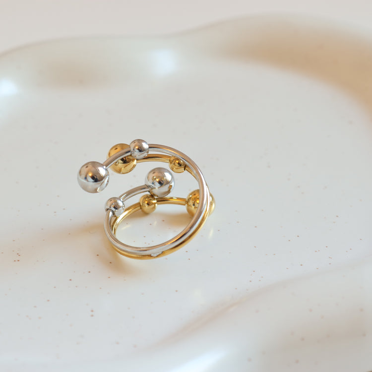 STAINLESS GOLD BALL RING