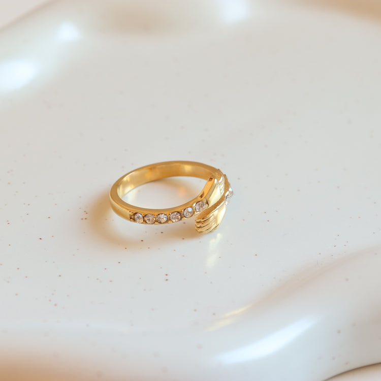 HUG RING