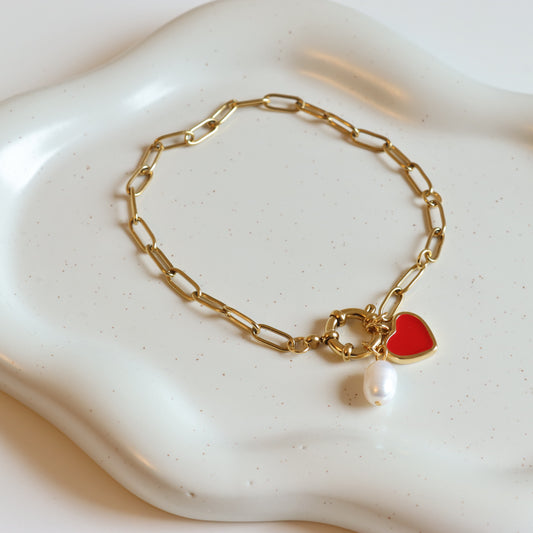 RED HEART PEARL BRACLET