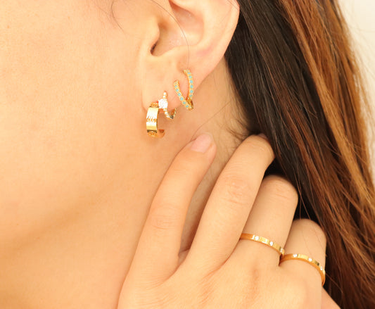 HALO STUD EARRINGS