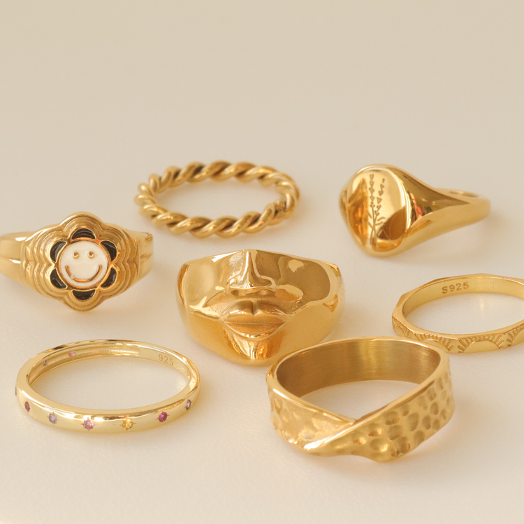 FACE GOLD RING